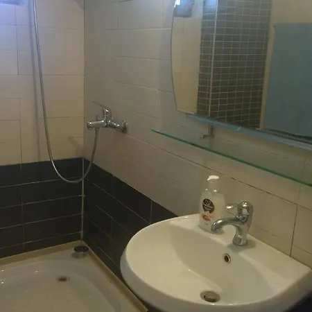 Hostel Xharshe